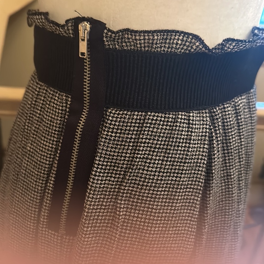 Zara Basic Elasticated & Ruffles Waistline Black … - image 5